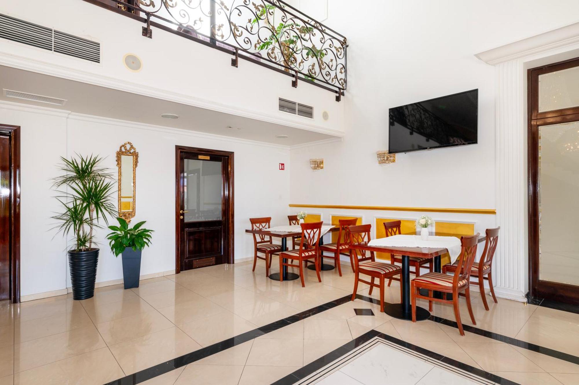 Guest Accommodation Atrium Gulin Lozovac Eksteriør bilde